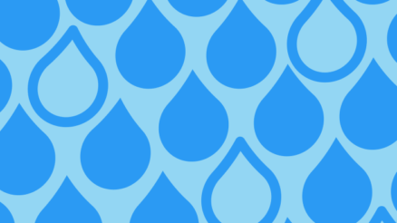 Beber agua destilada
