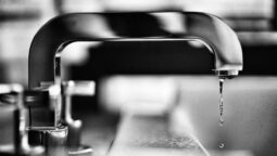 las tuberías resistan el frío